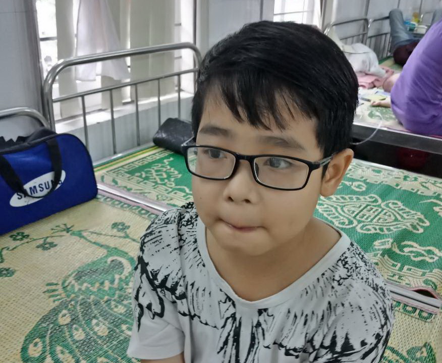 Cầu thay! Một tín hữu thiếu nhi bị hư thận