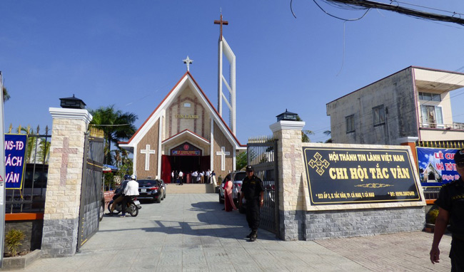 Lễ cung hiến nhà thờ & cơ sở Cơ Đốc Giáo dục HTTL Tắc Vân – Cà Mau