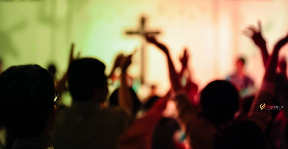 “Dâng Chúa lời ngợi ca”