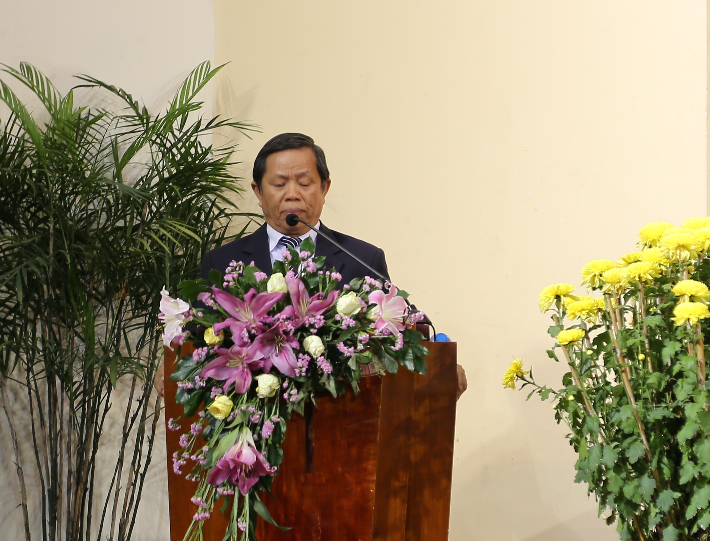 Khai giảng khóa Thánh Kinh căn bản: Trên 200 học viên tham dự