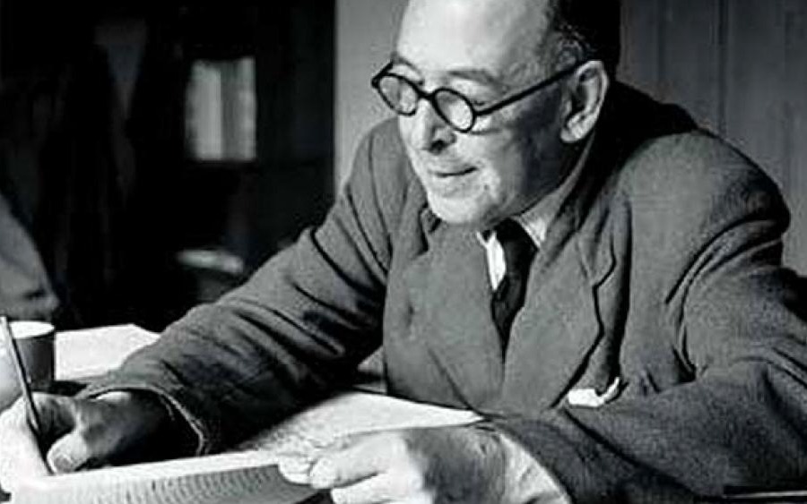 C.S. Lewis và Martin Luther nói gì về những hoảng loạn như Covid-19