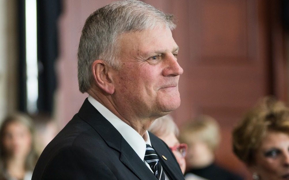 Tòa án tối cao không thể ‘lật ngược Lời Chúa’, Franklin Graham nói về việc LGBT