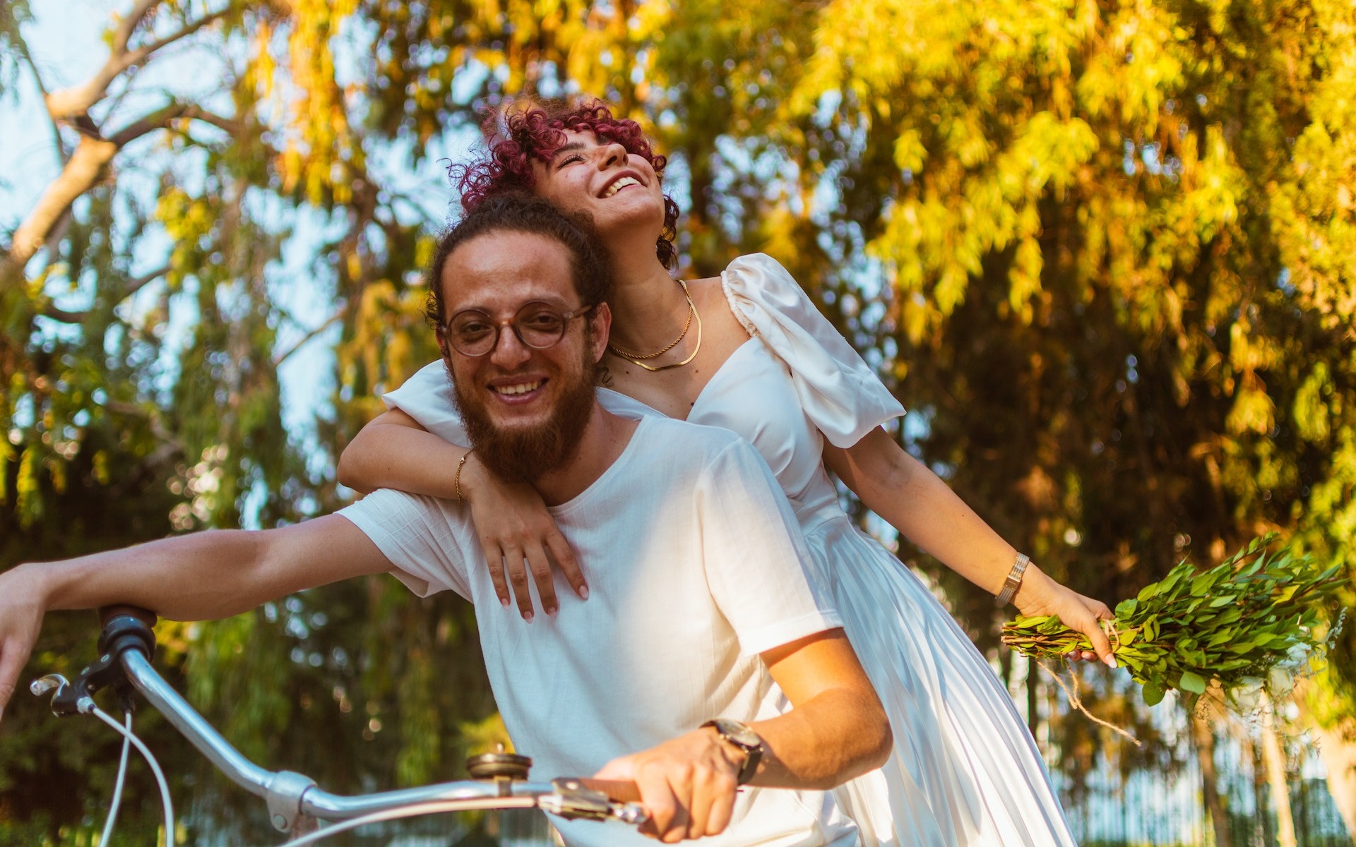 “Bỏ túi” 10 cách giúp chồng cảm thấy được yêu hơn