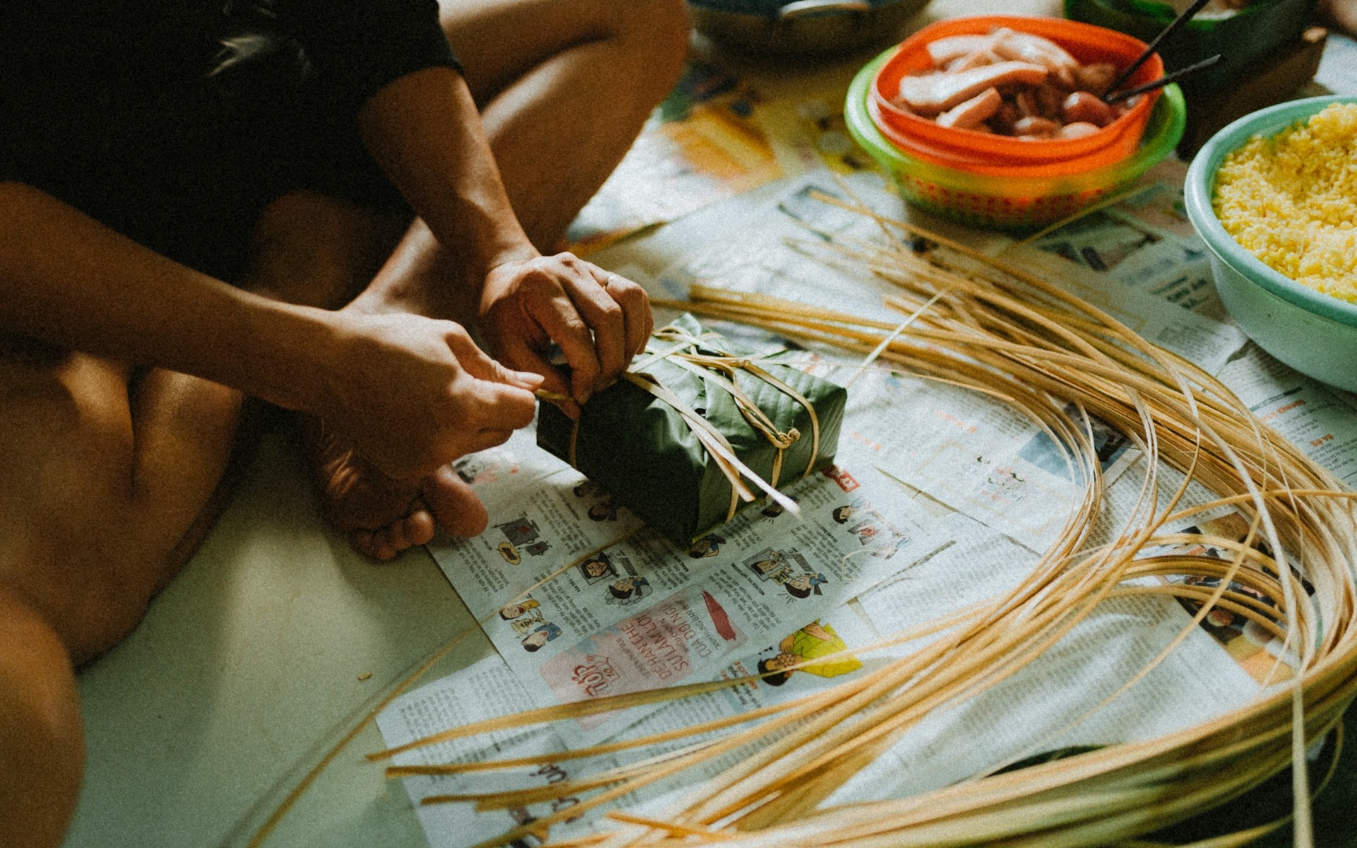 Về Tết, nhen lại trong gia đình ngọn lửa niềm tin đã nguội lạnh