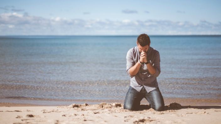 Cam kết “giữ mình” trước hôn nhân