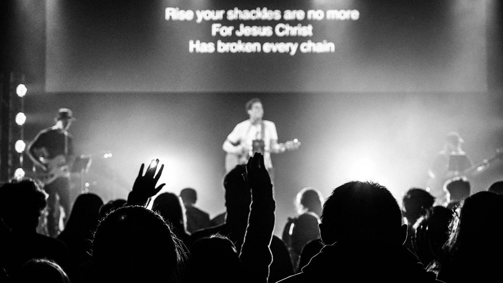 Niềm vui thờ phượng quên mình