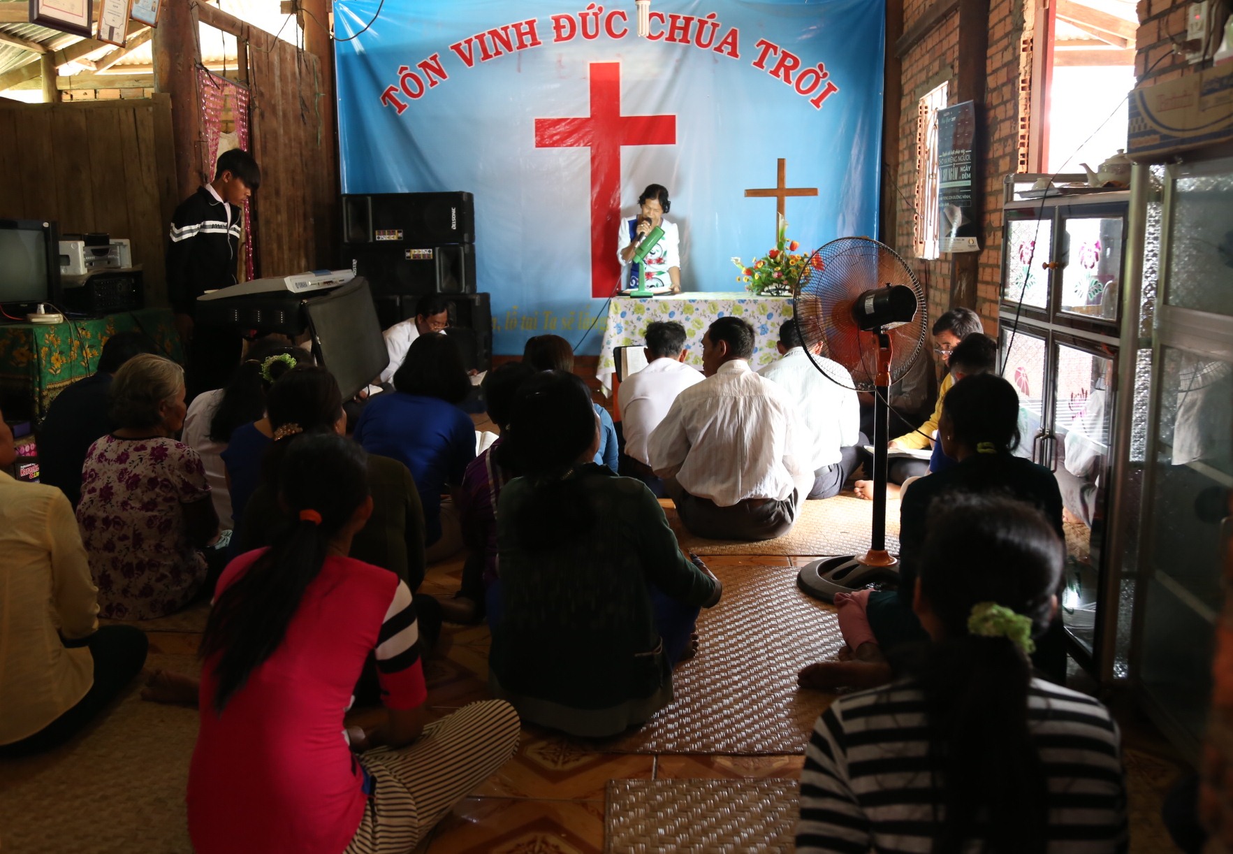 Tạo việc làm cho con cái Chúa ở các vùng xa