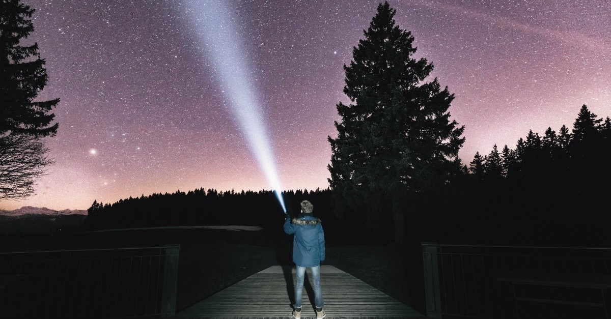 20 Câu Kinh Thánh Về Sự Sợ Hãi Và Lo Lắng Nhắc Bạn Nhớ Rằng Chúa Đang Tể Trị