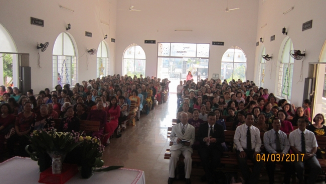 Bồi Linh Thông Công Phụ Nữ Tỉnh Vĩnh Long & Trà Vinh