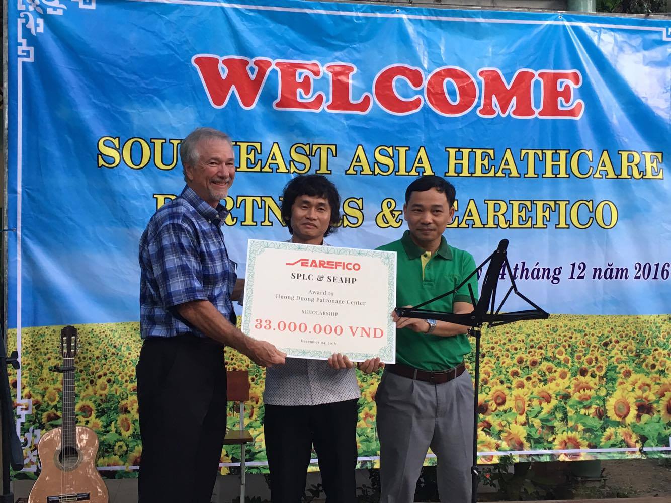 Chương Trình Phát Quà Giáng Sinh Tại Trung Tâm Bảo Trợ Xã Hội Hướng Dương