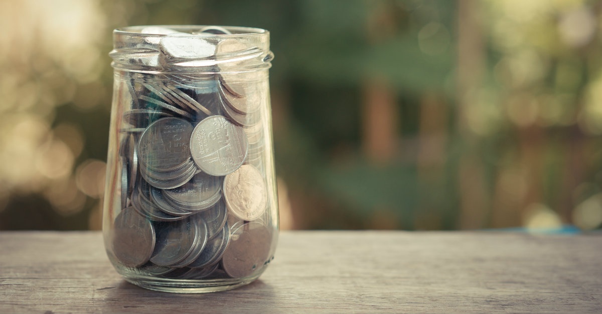 Chúa không cần tiền của bạn, NHƯNG…