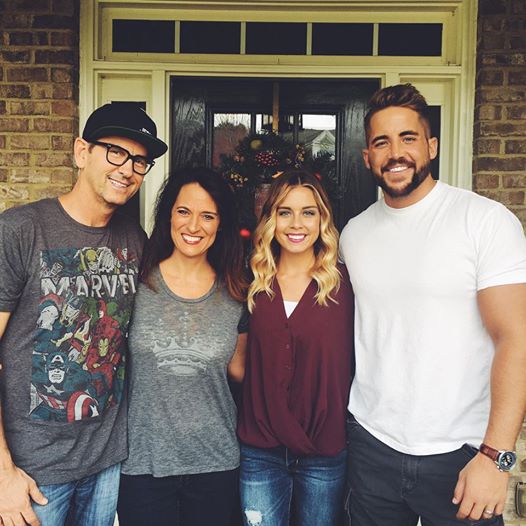 Nhà Truyền Giáo Clayton Jennings Tuyên Bố Rút Lui Sau Bê Bối Tình Ái