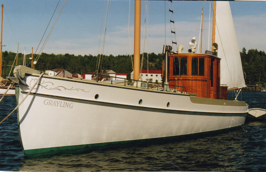 “Jesus! Jesus!…” – gọi danh Chúa cứu đồng đội