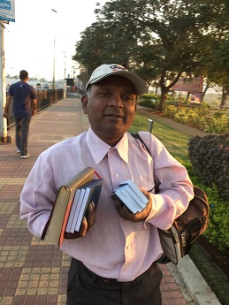 Cơ Đốc nhân Ấn Độ bị xuất huyết não vài giờ sau khi bị cảnh sát thẩm vấn vì truyền giảng Tin Lành