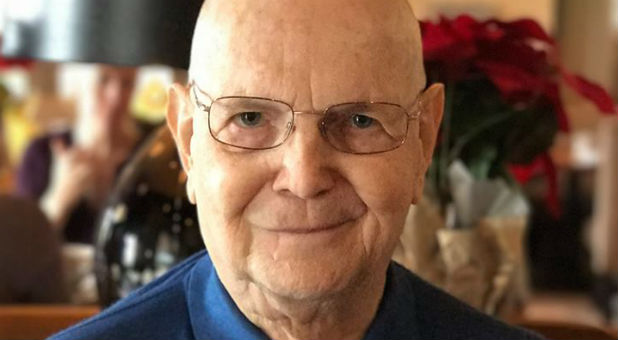 Nhà truyền giáo Reinhard Bonnke lên kế hoạch cho chiến dịch truyền giảng lớn cuối cùng ở Nigeria