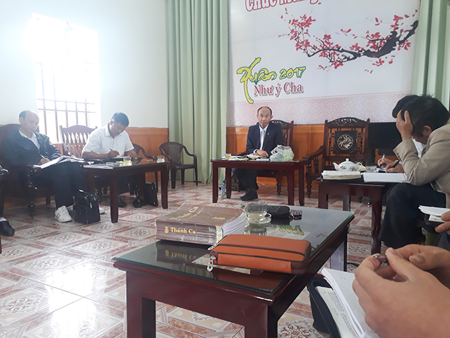 Huấn luyện Mục sư, truyền đạo và chấp sự Hội thánh khu vực miền Duyên hải