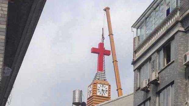 Mục Sư Của Hội Thánh Lớn Nhất Trung Quốc Bị Chính Quyền Bỏ Tù Vì Phản Đối Chiến Dịch Gỡ Bỏ Thập Giá