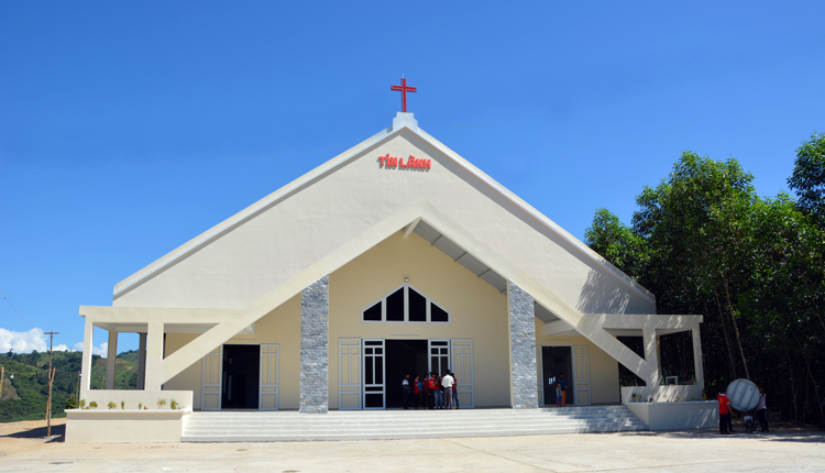 Buổi Bàn Giao Nhà Thờ Mới Cho Chi Hội Khánh Vĩnh – Khánh Hòa