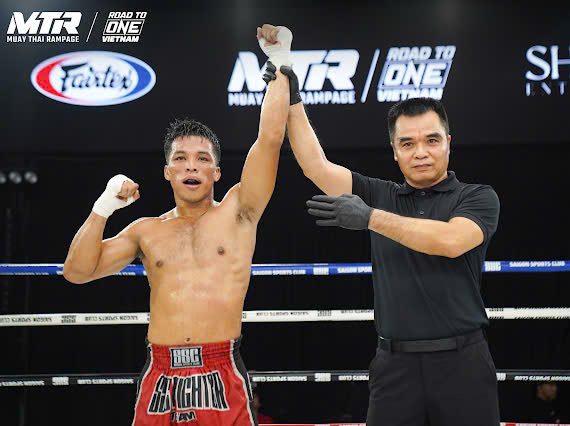 Từ sàn đấu khốc liệt đến Thập Tự Giá vĩnh hằng – Lời chứng đức tin của võ sĩ Kpă Thuân