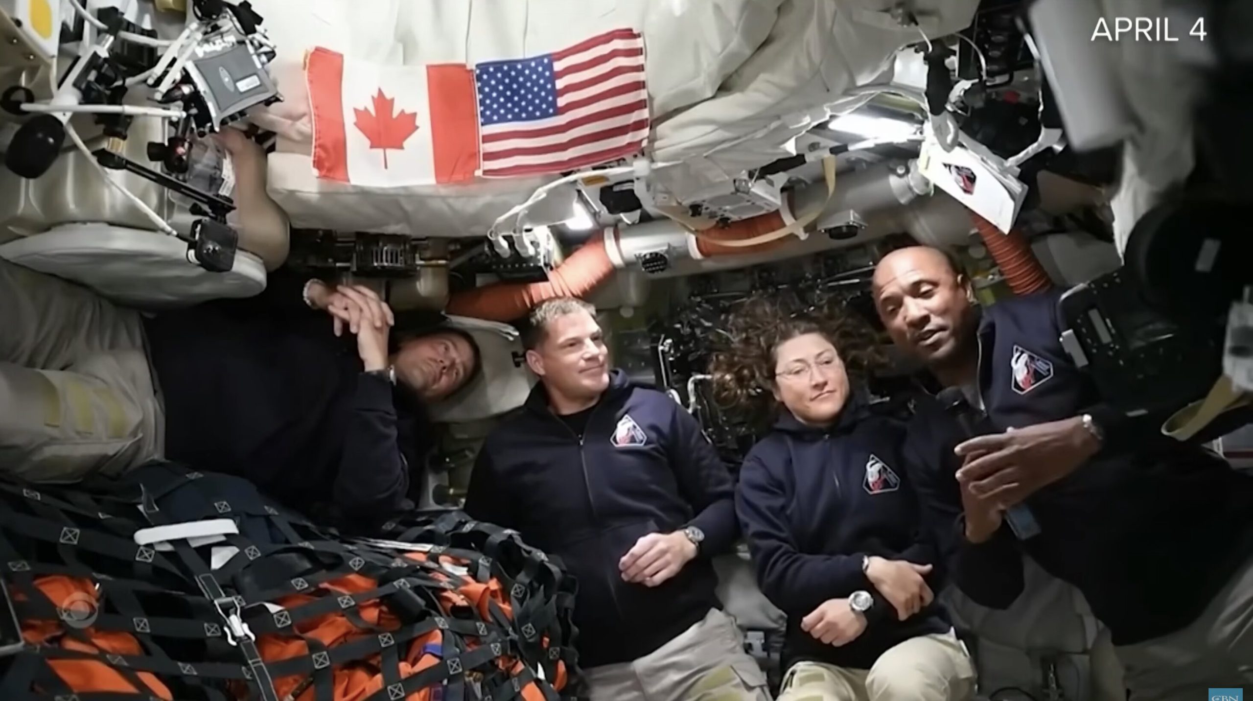 Phi hành đoàn Artemis II từ Mặt Trăng: “Những điều Đức Chúa Trời tạo dựng thật kỳ diệu, hãy yêu Ngài bằng tất cả”